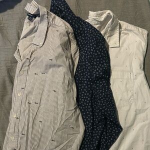 Lot of 3 men’s dress shirts
